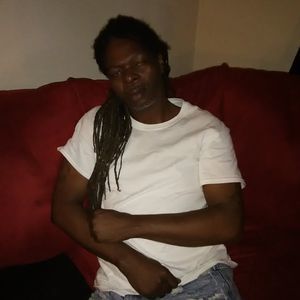 Meet your Posher, Deangelo